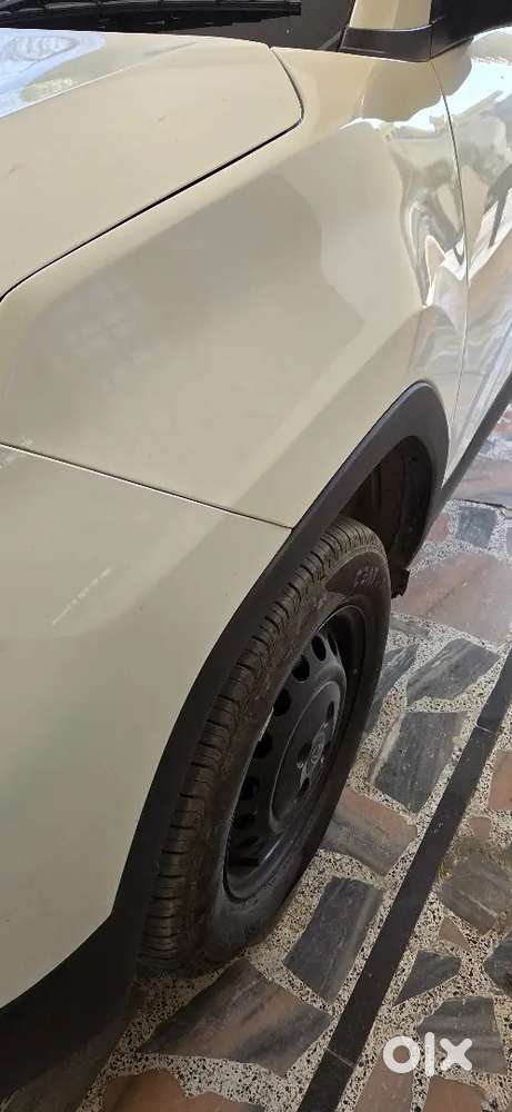 Tata Punch 2024 Petrol Well Maintained