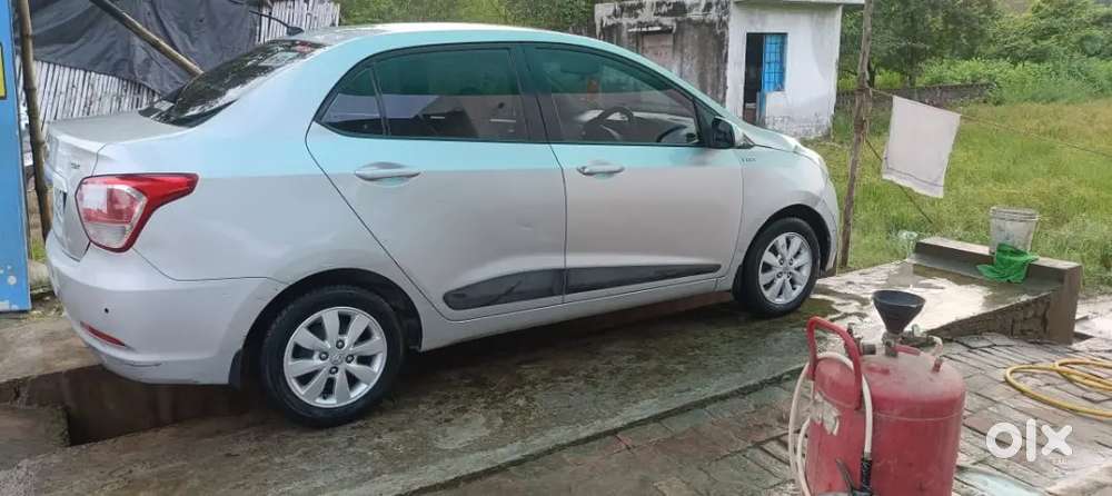 Good Condition Scratchless Car Look Like New