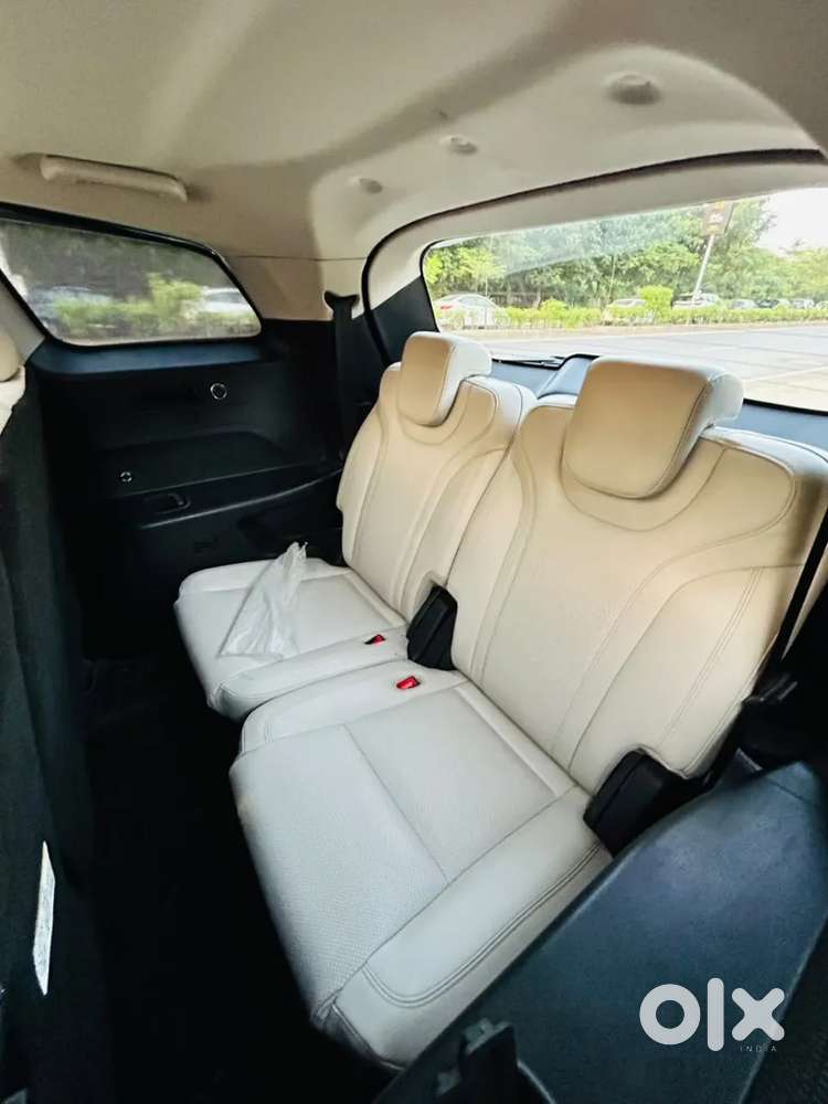 Mahindra Xuv700 2.2 Ax 7 Diesel At Str, 2023, Diesel