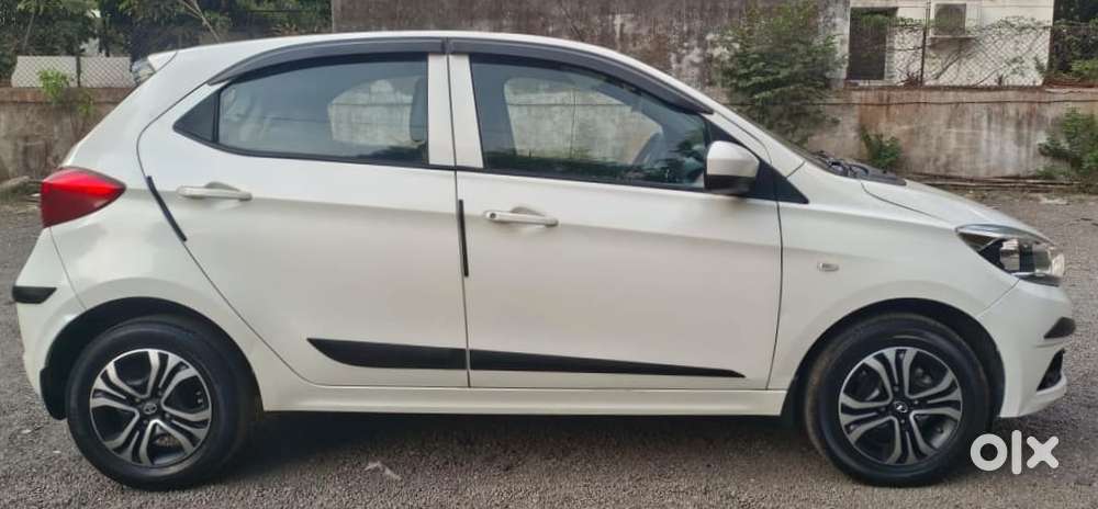 Tata Tiago Xza, 2020, Petrol