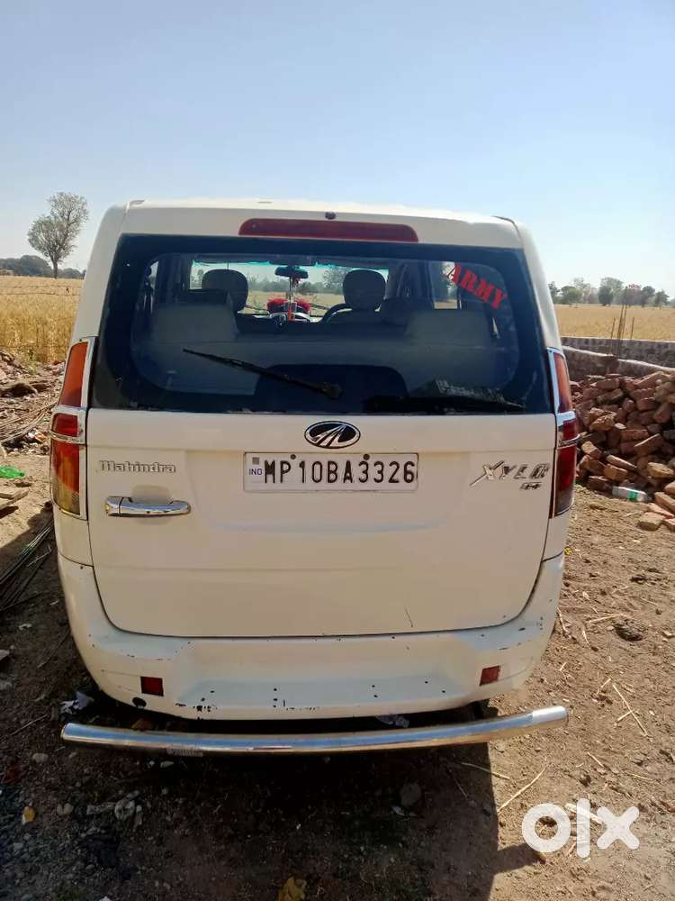 Mahindra Xylo 2013