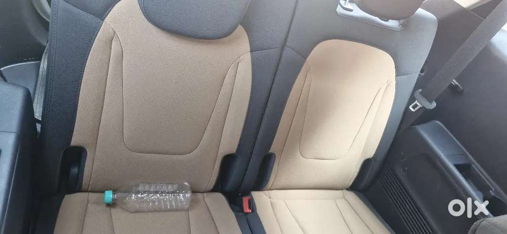 Hyundai Alcazar 2025 Petrol 4500 Km Driven With Sunroof 6 Month Old