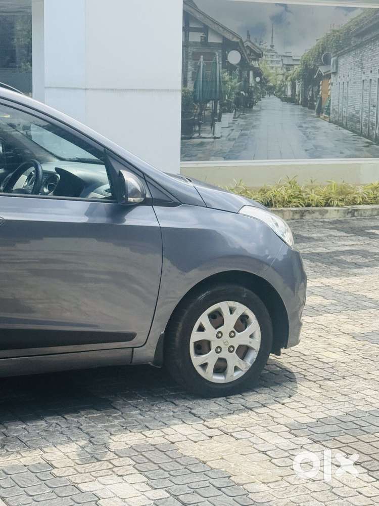 Hyundai Grand I10 Sportz(o) 1.2 Mt, 2016, Petrol