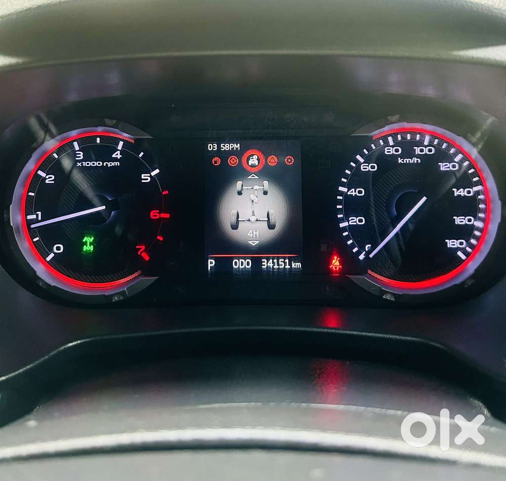 Mahindra Thar Lx P At 4wd 4s Ht, 2022, Petrol