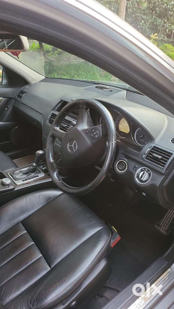 Mercedes-benz C-class 2011