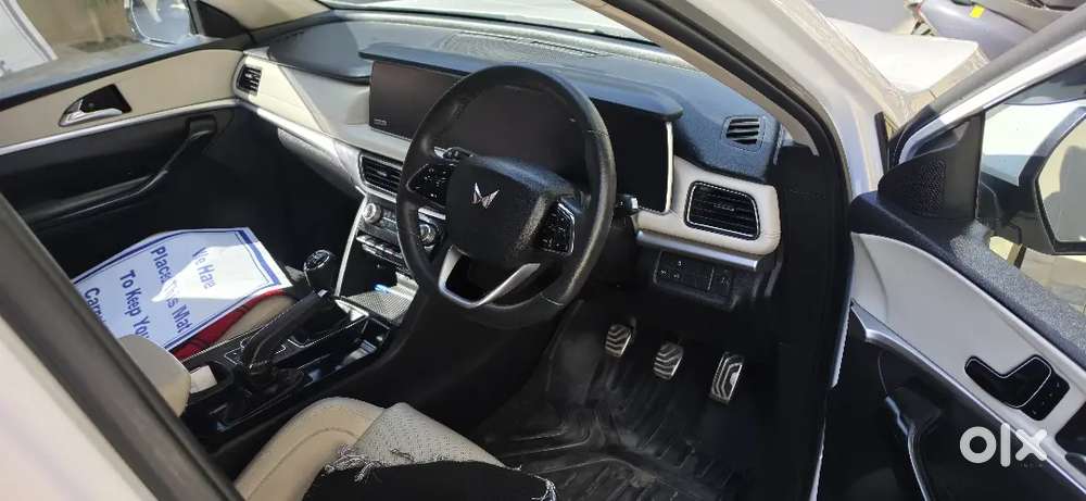 Mahindra Xuv700 2024