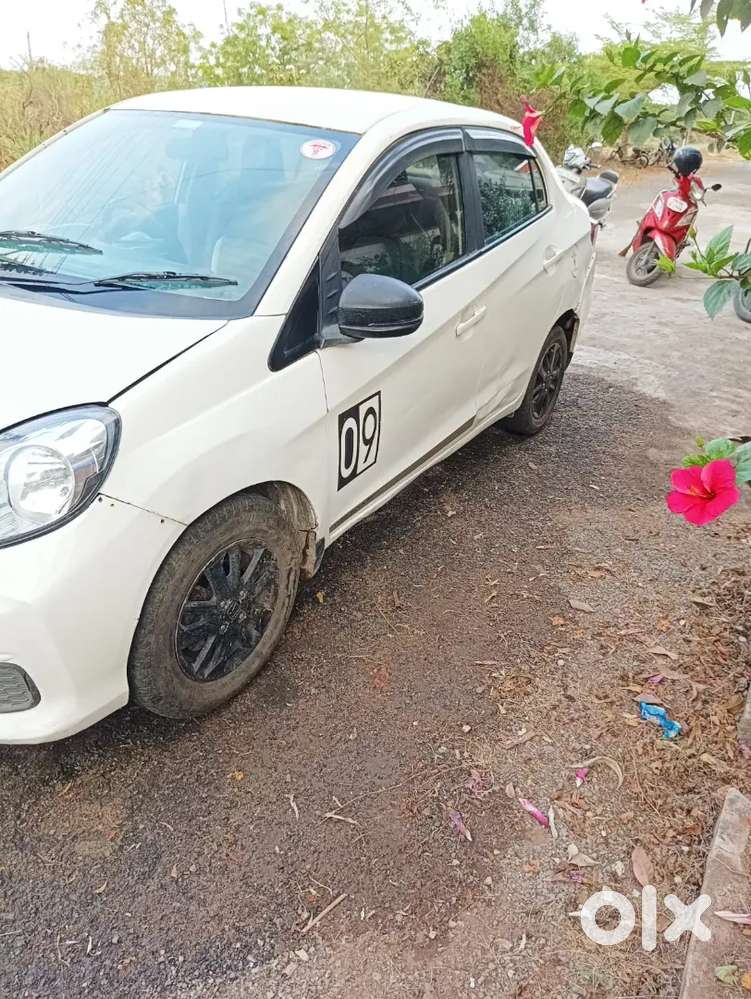 Hond Amaze 2015 Diesel 1.5 Idtec In Full Condition