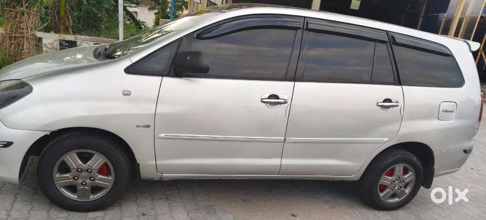 Toyota Innova 2.5 Vx 8 Str Bs-iii, 2009, Diesel