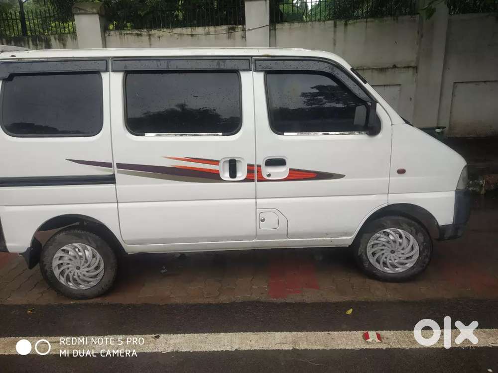 Maruti Suzuki Eeco 2021 Petrol 75000 Km Driven