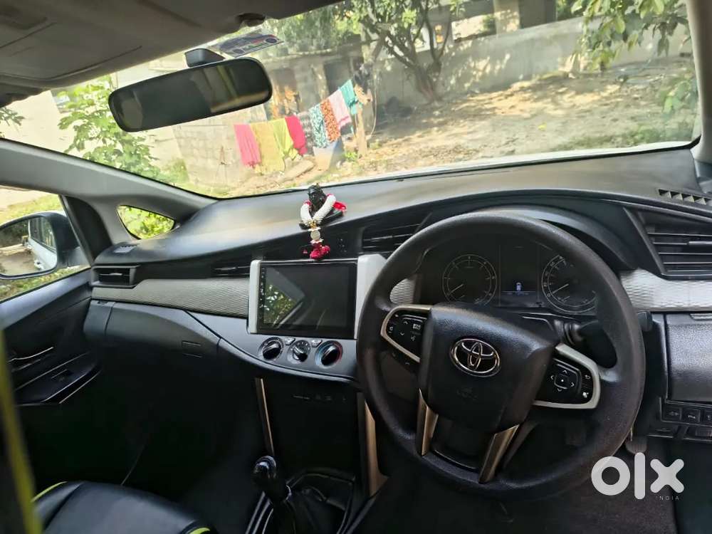 Toyota Innova Crysta 2022