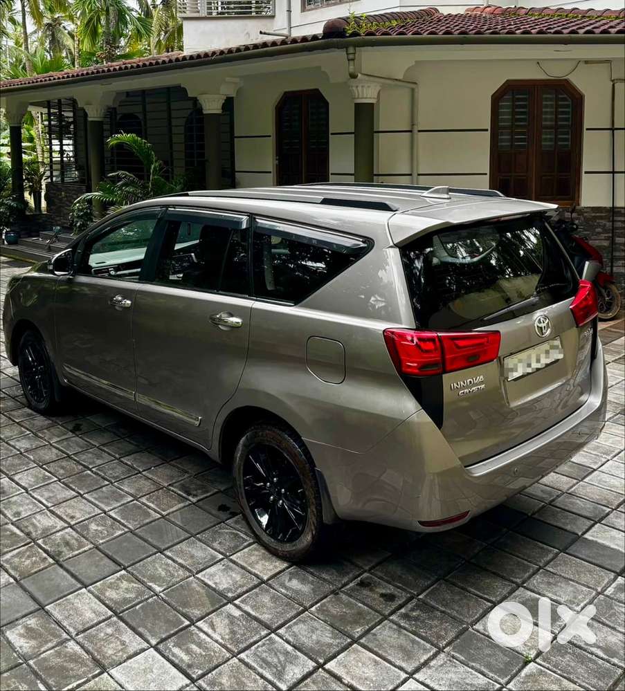Toyota Innova Crysta 2016 Diesel Original Kerala(kl 58)