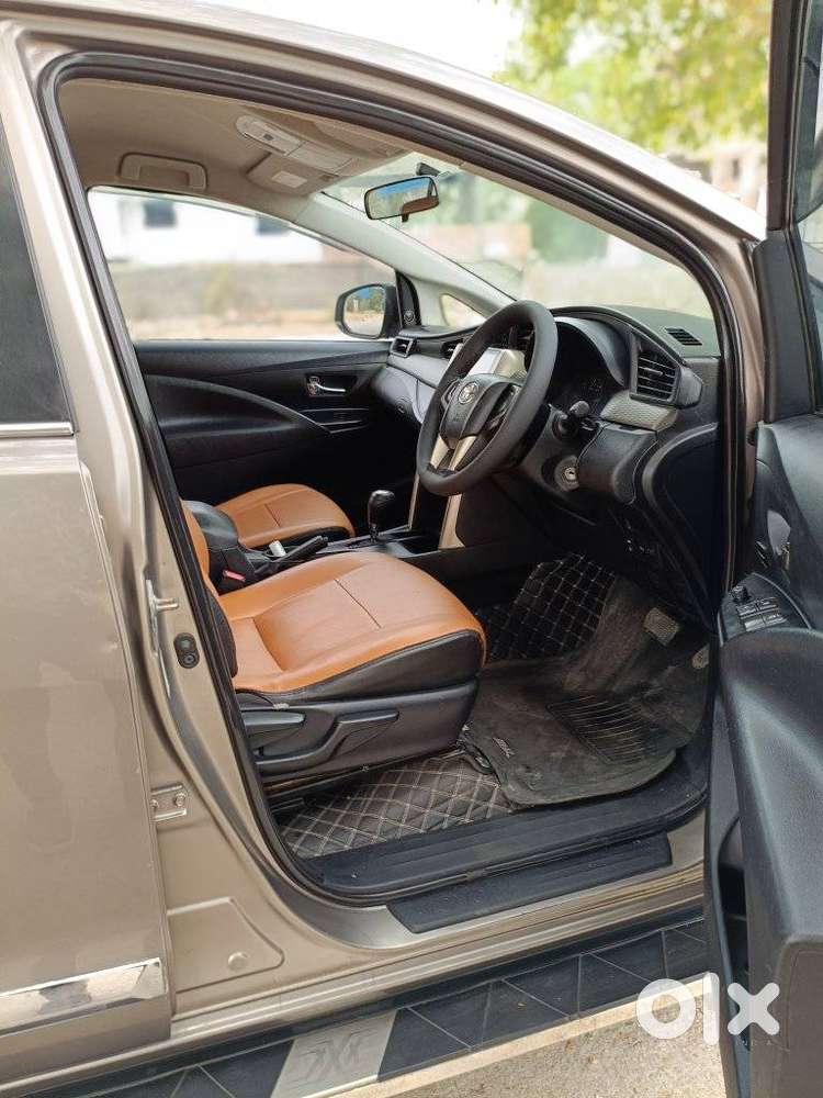 Toyota Innova Crysta 2.7 Gx At, 2018, Diesel
