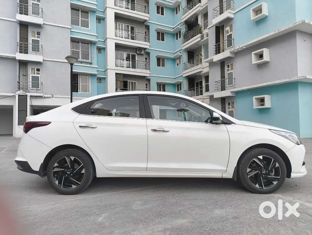 Hyundai Verna 1.5 Crdi Mt Sx(o)