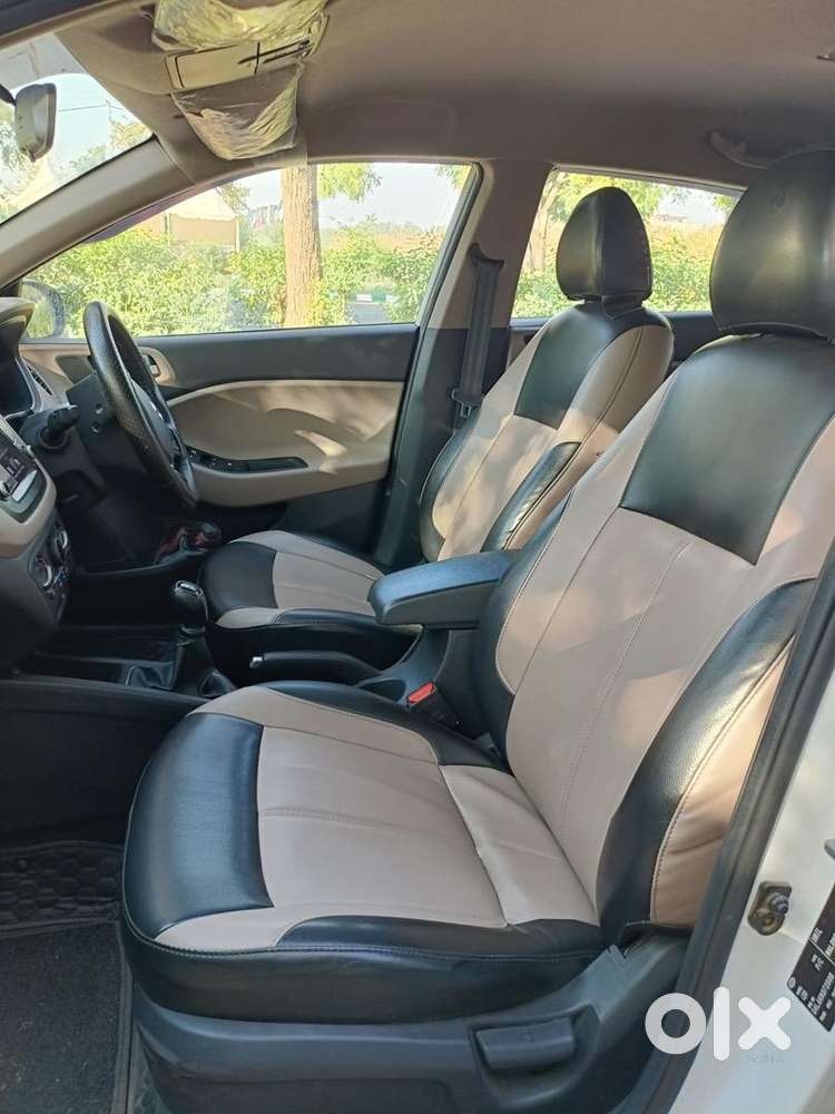 Elite I20 Sportz Petrol Best Condition