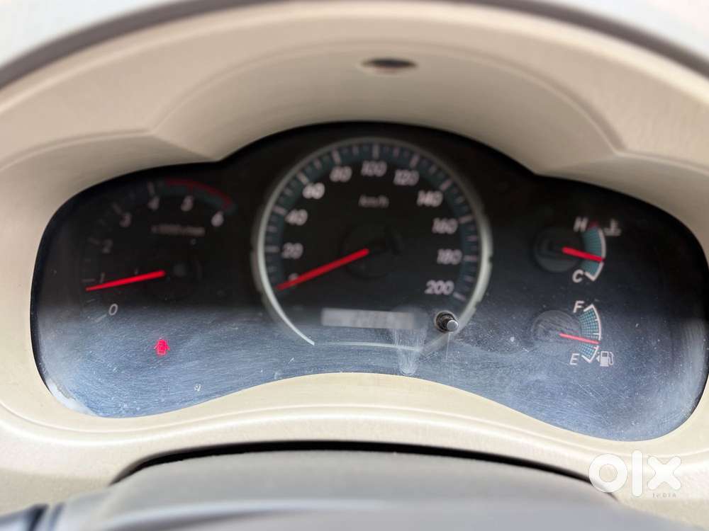 Toyota Innova 2.5 Vx 8 Str, 2012, Diesel