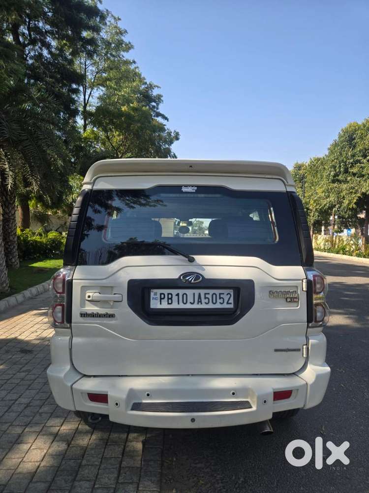 Mahindra Scorpio S10, 2017, Diesel