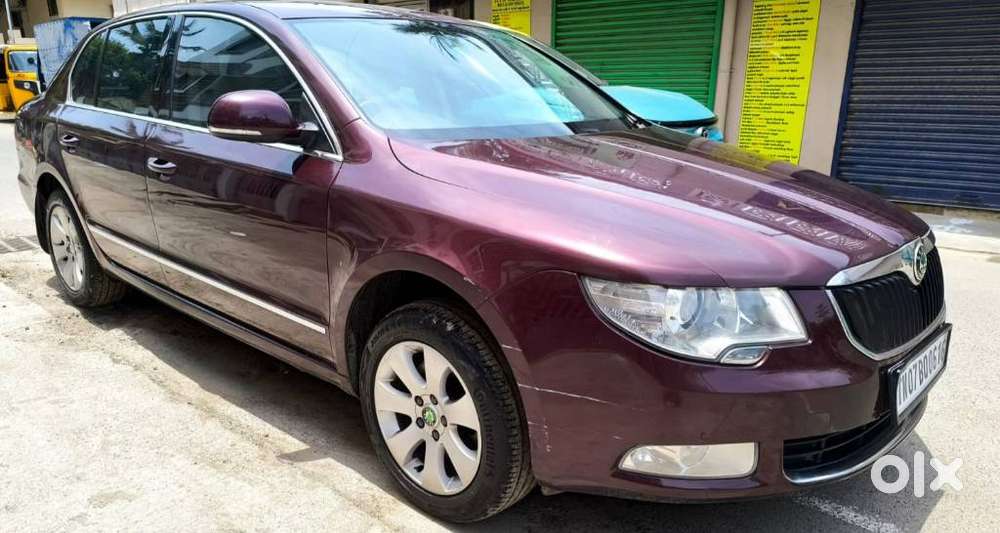 Skoda Superb Elegance 1.8 Tsi At, 2012, Petrol