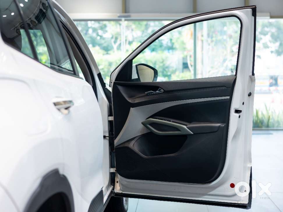 Skoda Kylaq Prestige, 2025, Petrol