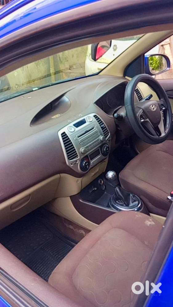 I20 Asta 2010 Model Pure Petrol  3rd