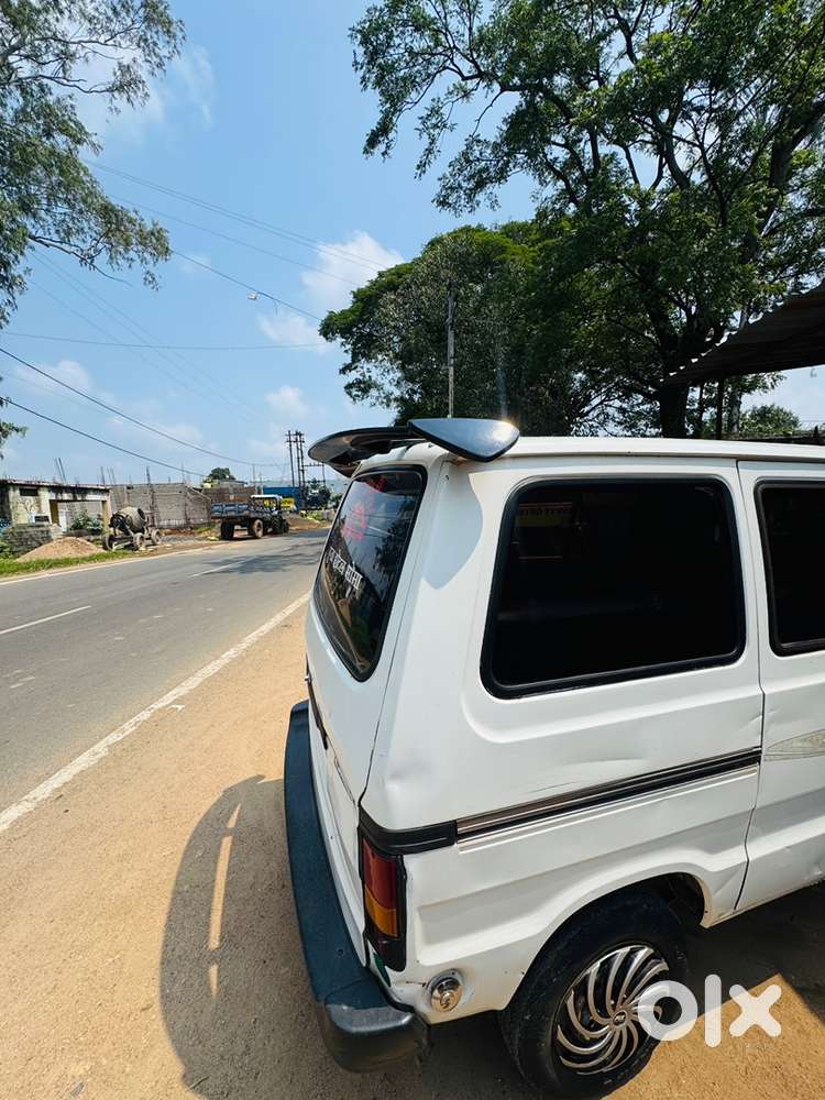 Maruti Suzuki Omni 2011
