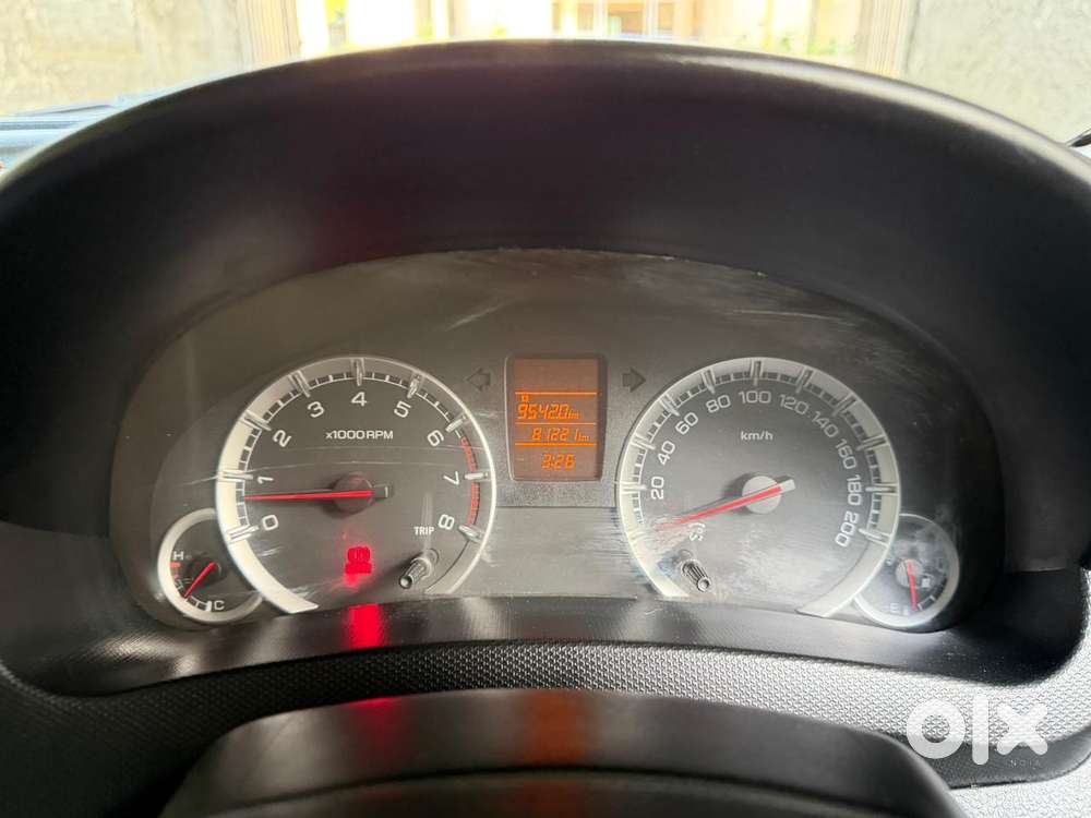 Maruti Suzuki Swift 1.2 Vxi (o), 2013, Cng & Hybrids