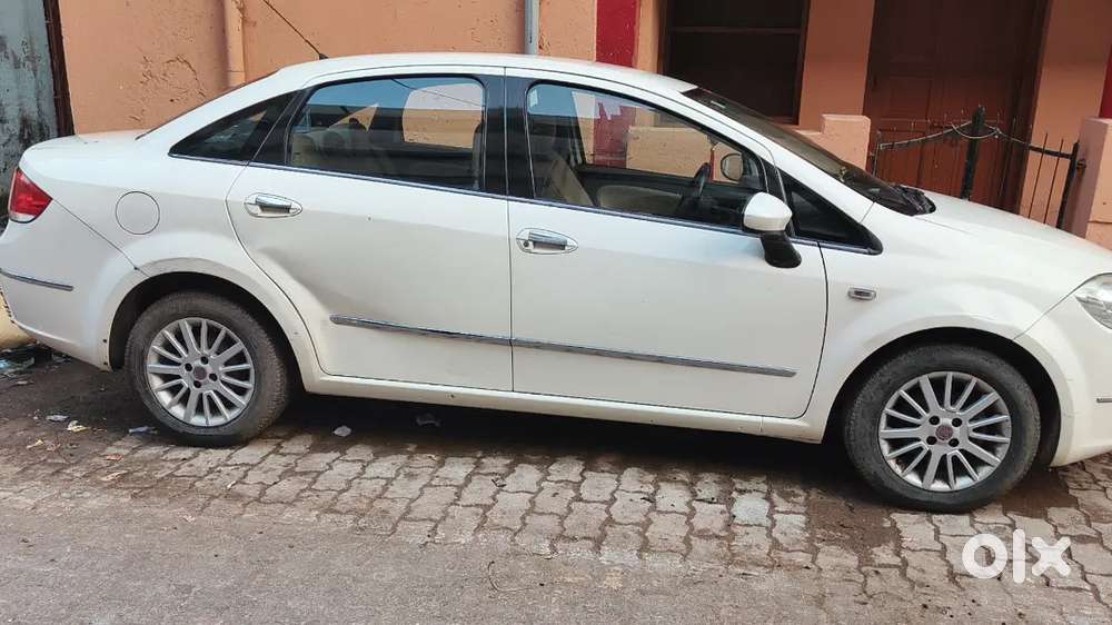 Fiat Linea Emotion 2010 Variant
