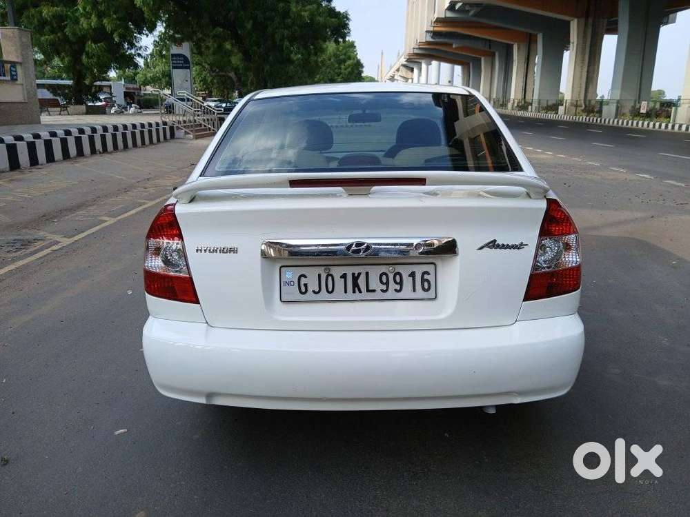 Hyundai Accent Executive, 2011, Petrol
