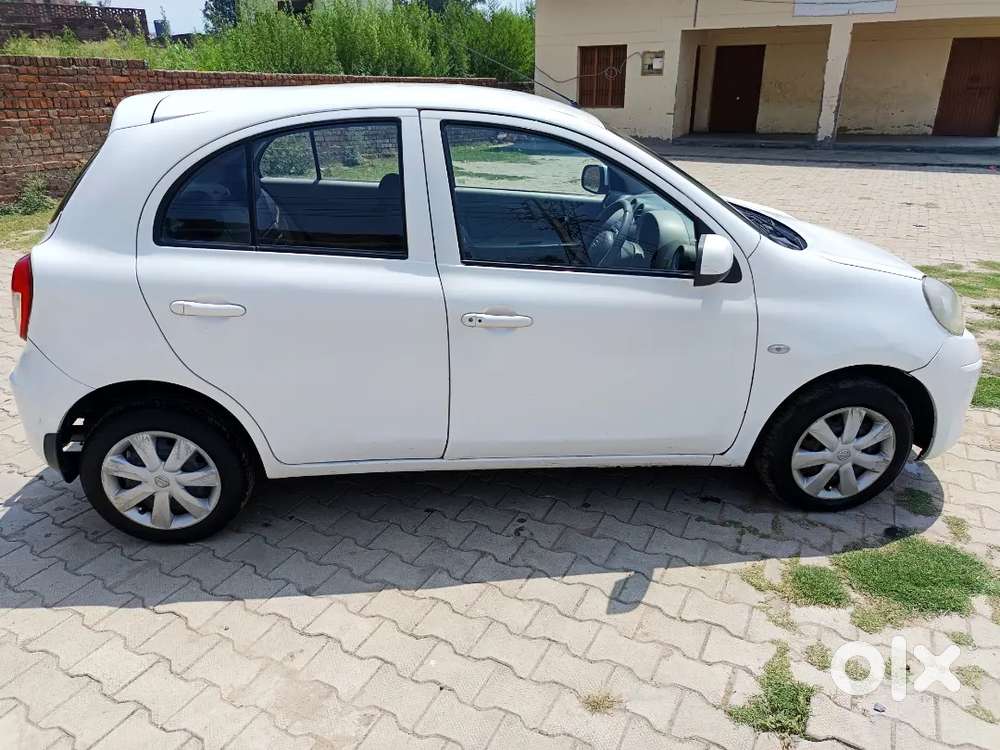 Nissan Micra 2012 Diesel 165000 Km Driven