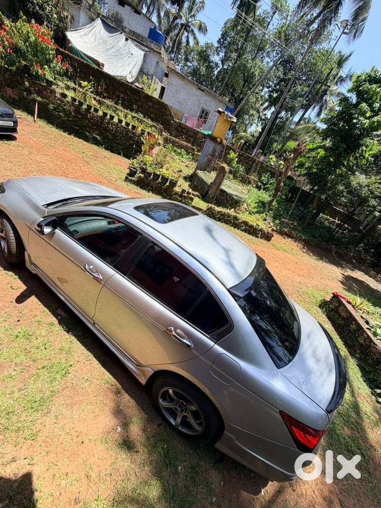 Honda Accord Petrol 2011