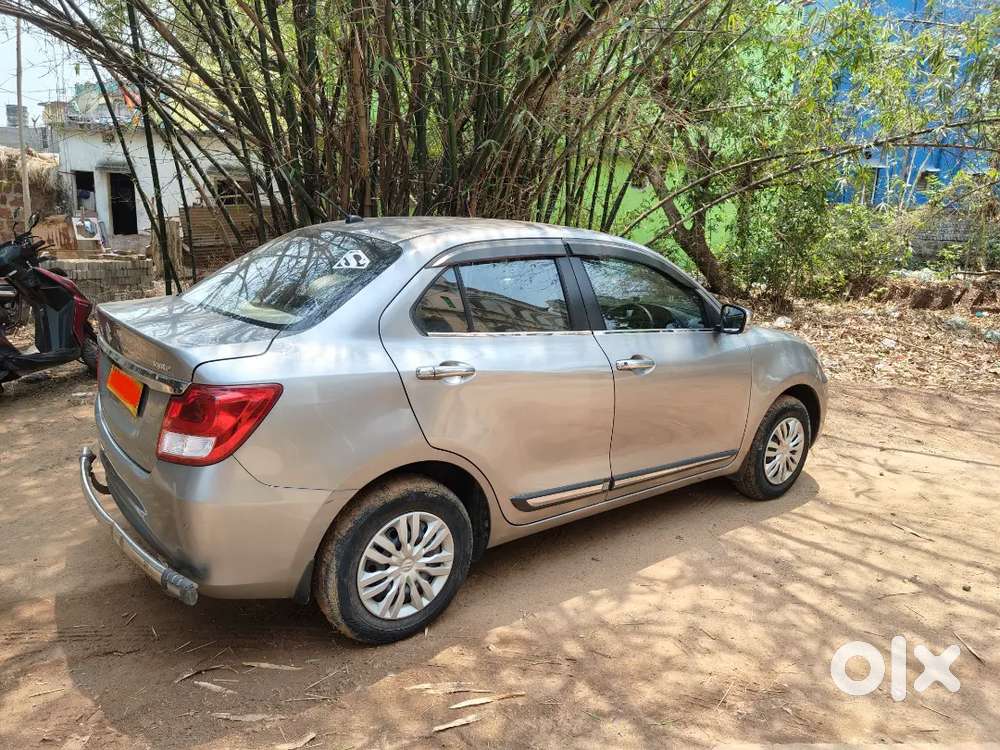 Maruti Suzuki Dzire 2022 Petrol 65000 Km Driven