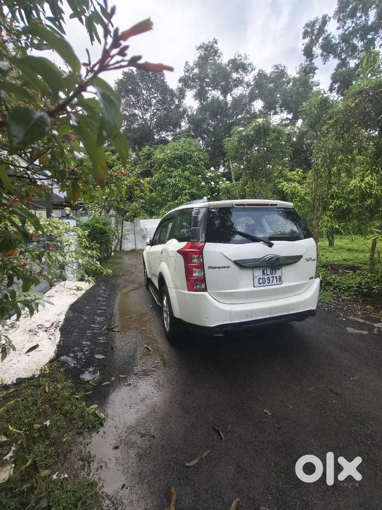 Pristine & Well-maintained Mahindra Xuv500 W8 (7-seater)