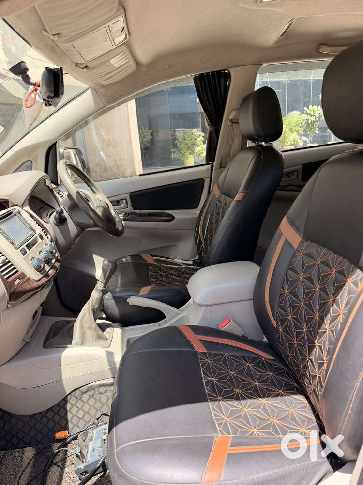 Toyota Innova 2.5 G (diesel) 7 Seater, 2014, Diesel