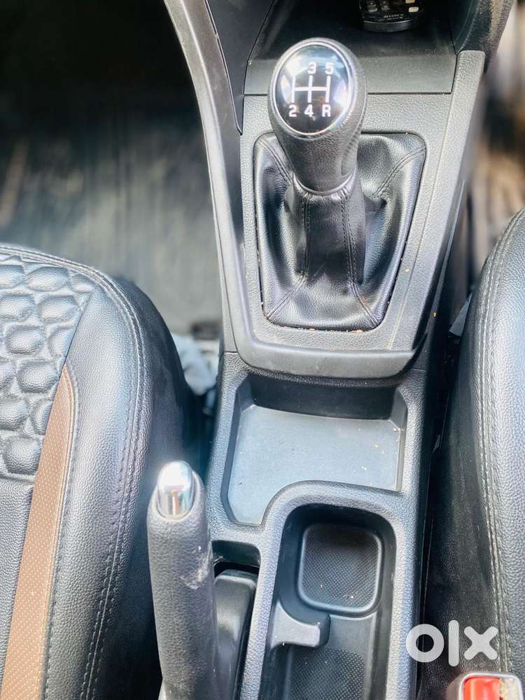 Maruti Suzuki Brezza 1.5 Lxi Cng, 2023, Petrol