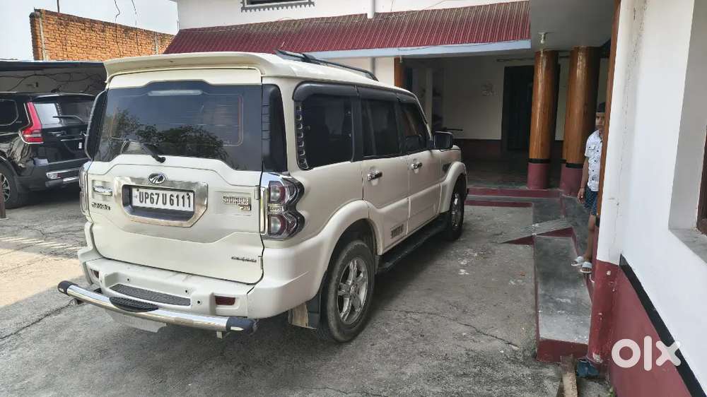 Mahindra Scorpio 2.2 Hybrid 2017