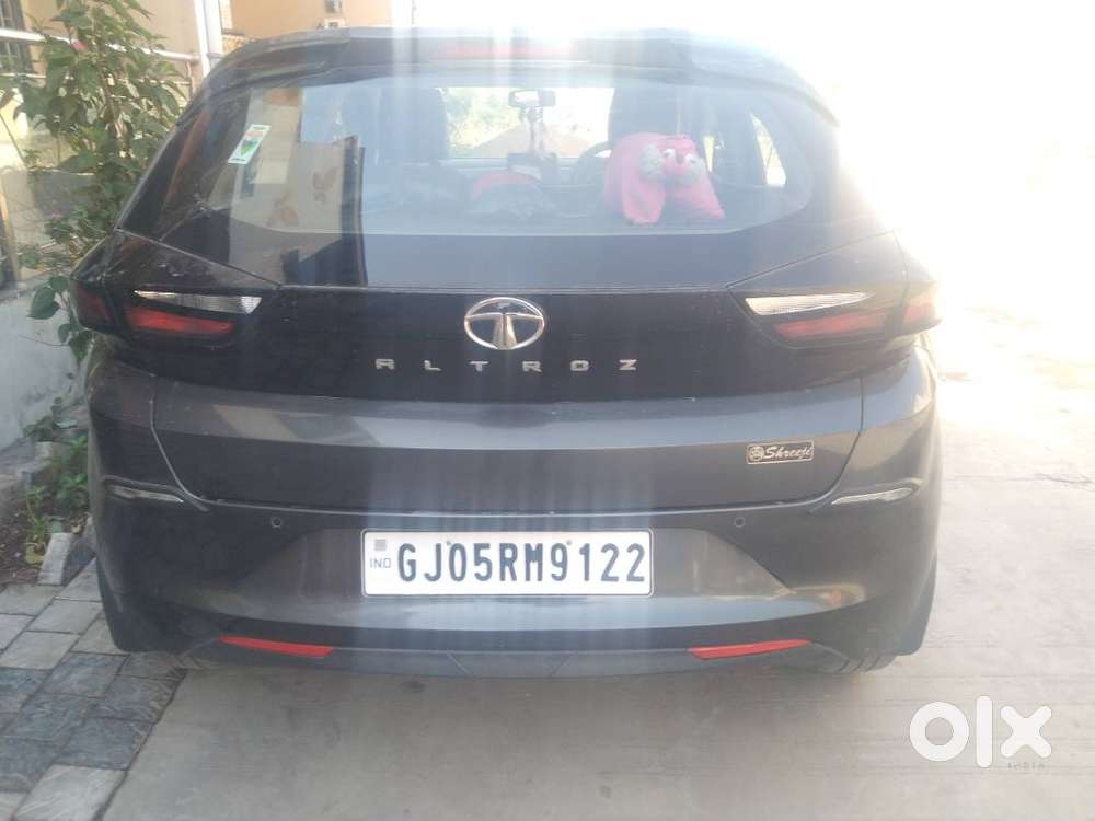 Tata Altroz Xm Plus 2021/ Gj 05 Rm 9122