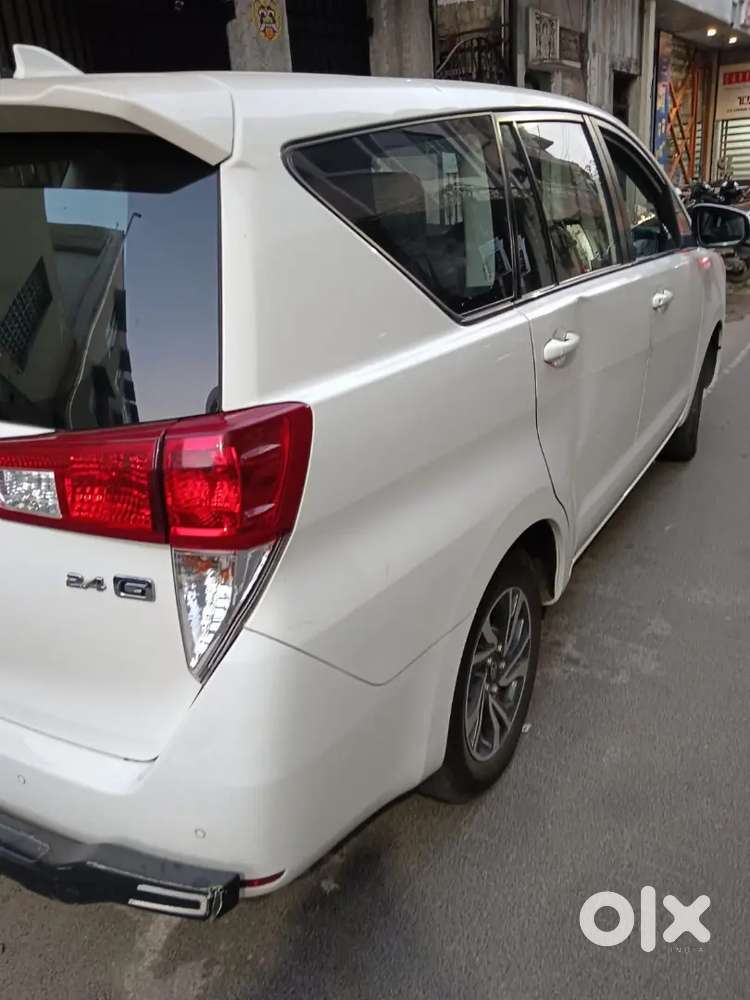 Toyota Innova Crysta 2022 Diesel Well Maintained