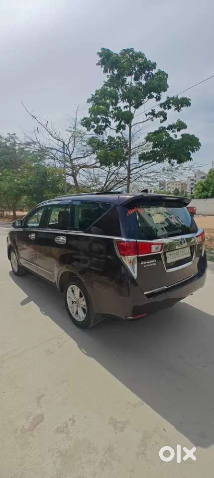 Toyota Innova Crysta, 2016, Diesel