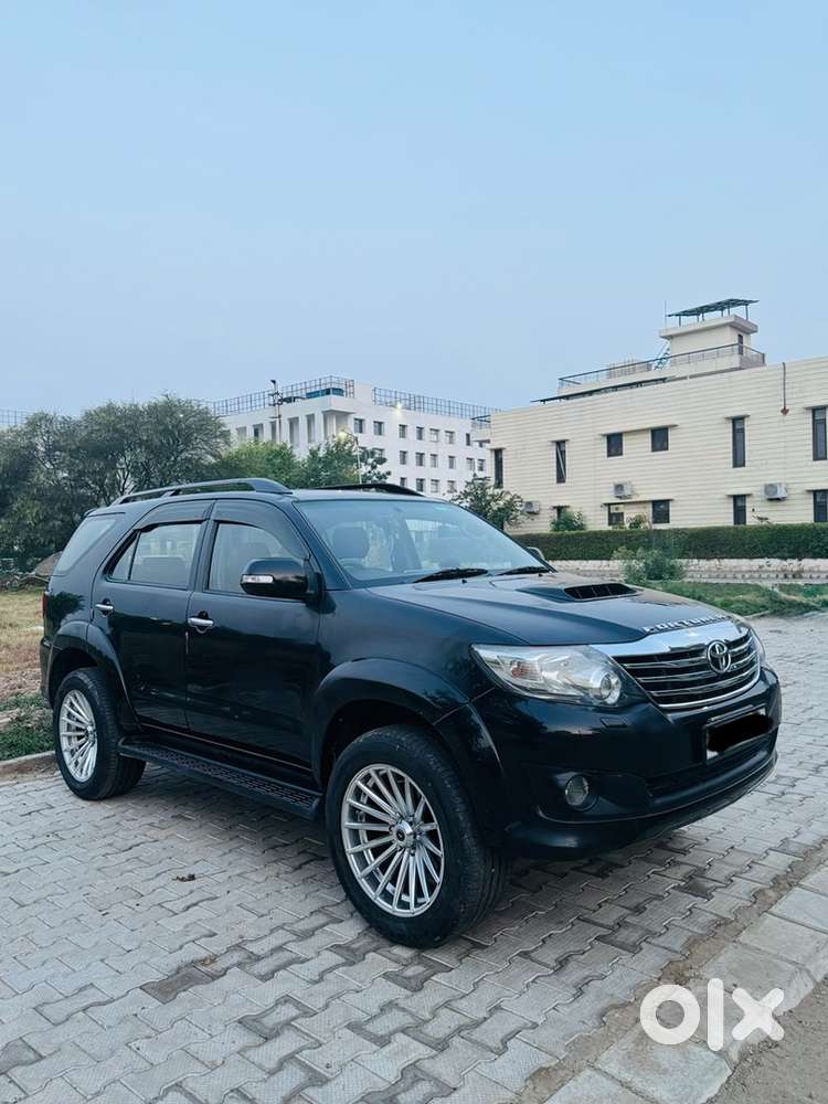 Toyota Fortuner Diesel 2012