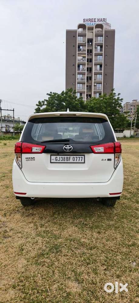 Toyota Innova Crysta 2.4 Gx Limited Edition 7 Str, 2023, Diesel
