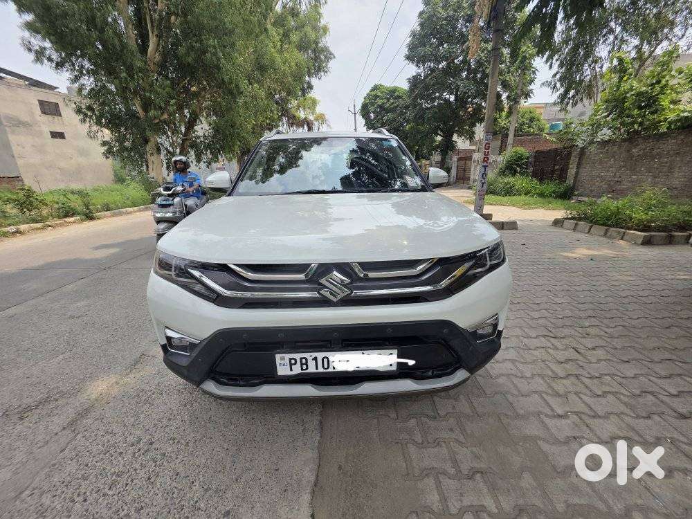 Maruti Suzuki Brezza 1.5 Zxi Smart Hybrid, 2023, Petrol