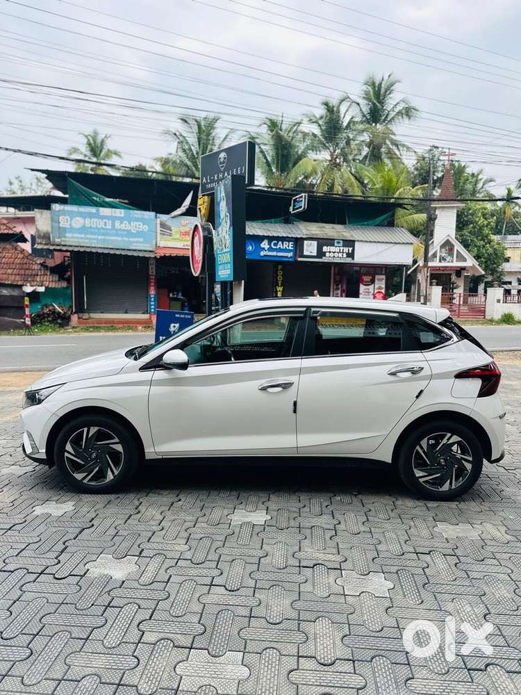 Hyundai Elite I20 Asta 1.2 At, 2022, Petrol