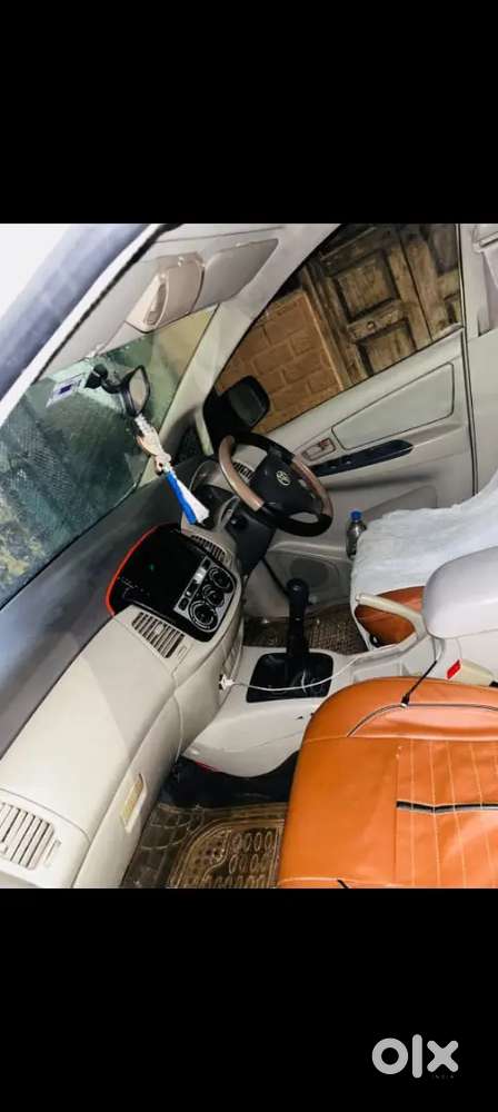 Toyota Innova 2013 Diesel 23000 Km Driven