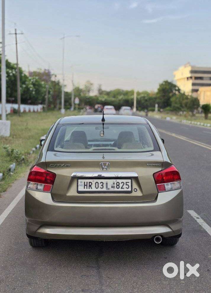 Honda City V Mt Exclusive, 2010, Petrol