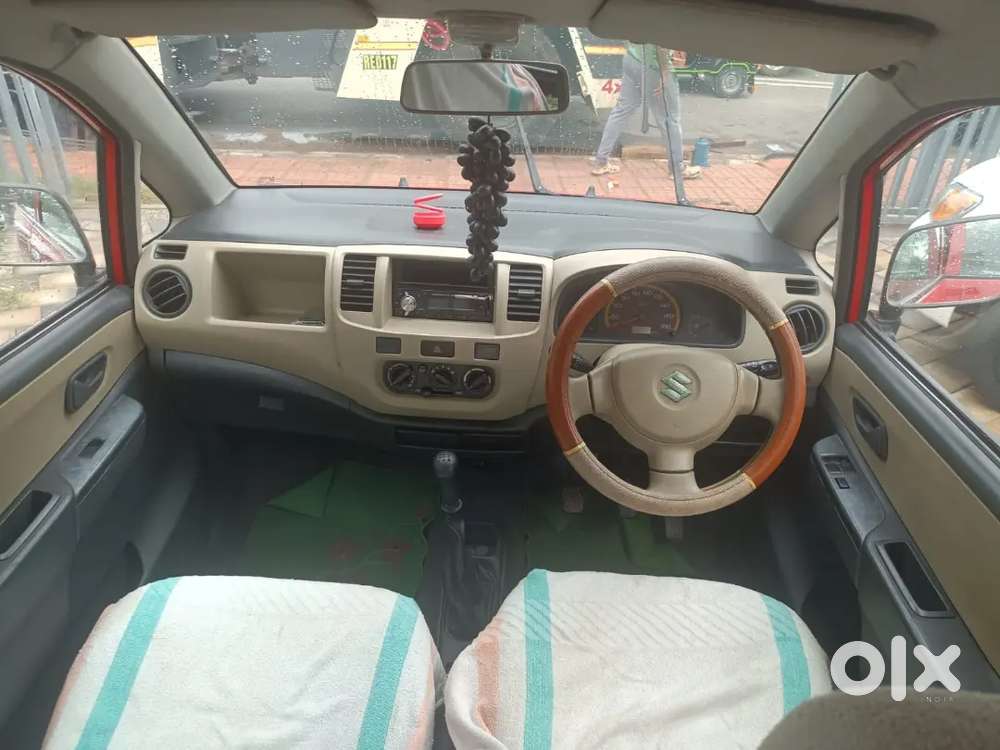 Estilo In Very Good Condition