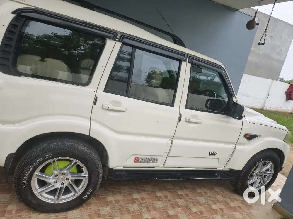Mahindra Scorpio S6 Plus 2019 Diesel