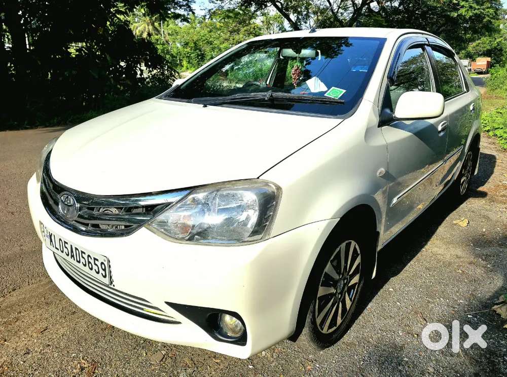 Toyota Etios 2011 Petrol 34864 Km