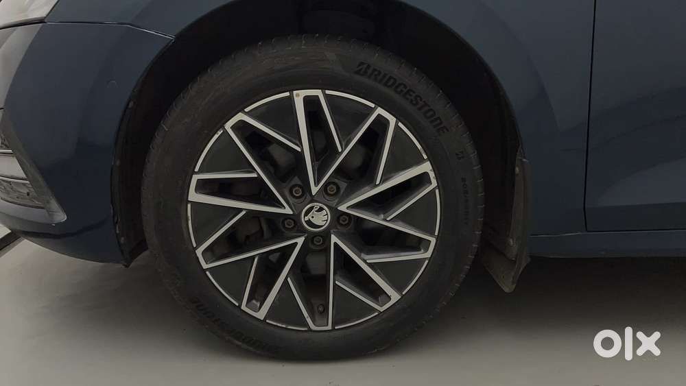 Skoda Octavia 2.0 Tdi At L K, 2021, Petrol