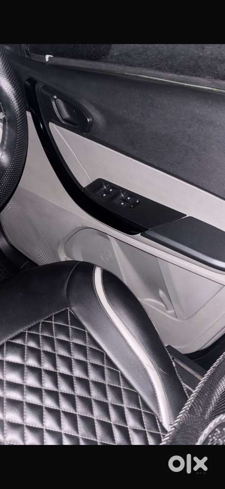 Tata Tiago Petrol 2017