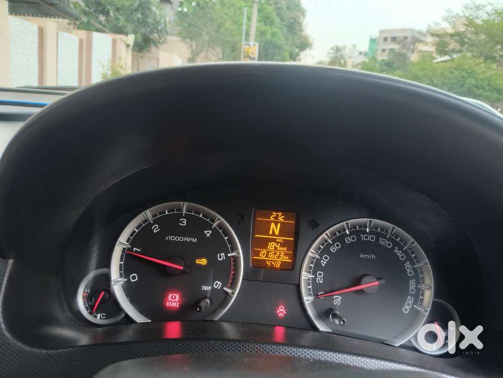 Maruti Suzuki Swift Dzire Zdi + Amt, 2016, Diesel