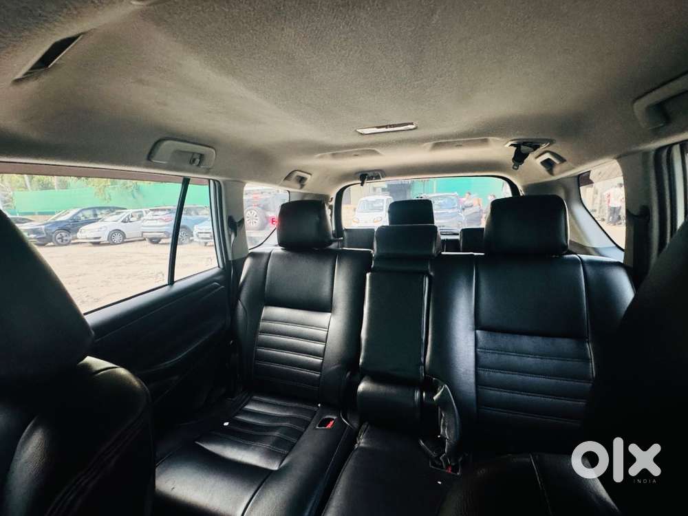 2018 Crysta G  8 Seater  Kerala Registration Without  Accident Car